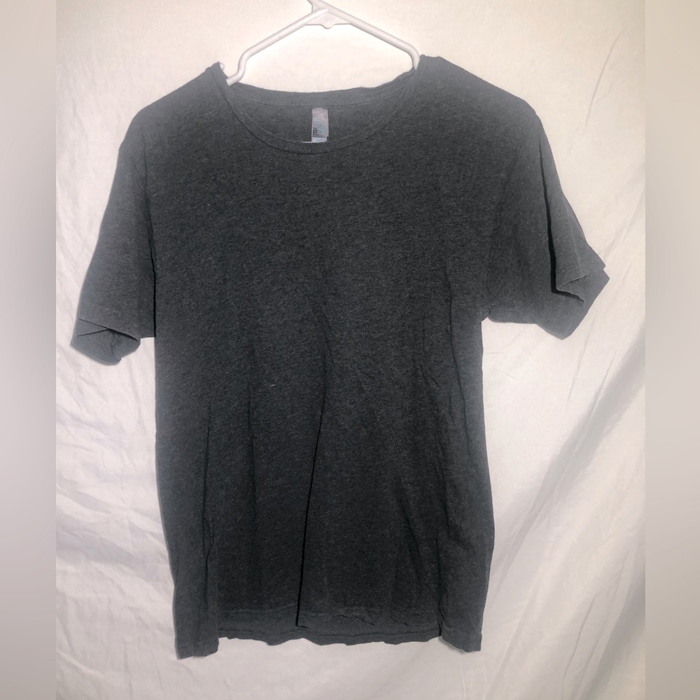 Preloved-District Made Size S Plain Dark Gray T-Shirt